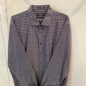 Nordstrom Mens Shop smartcare dress shirt .  Regular Fit.